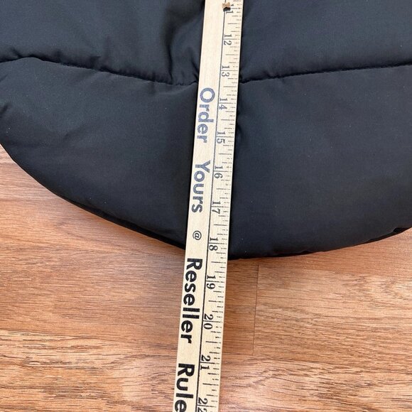 Victoria's Secret PINK Logo Quilted Puffer Tote Travel Gym Bag Black Large NEW - Picture 10 of 10